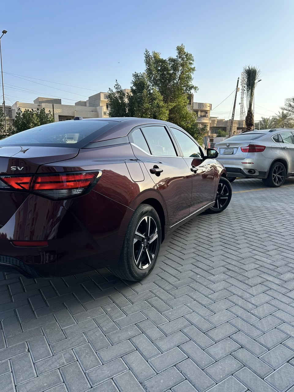 للبيع 
نيسان سنترا 2025
ماشيه 13ميل فقط 
ألون كرزي مميز
فئة SVفول  عدا الفتحه 
بصمه رادارات تحكمات
رقم بغداد باسمي انكليزي 
ملاحضة السياره بيه صبغ بنيد فقط 
السياره مكفوله عدا صبغ البنيد 
صورالحادث بل منشور

السعر145سعر جوه السوك 
وبل عافيه عل ياخذه

مكاني صلاح الدين تكريت
***********
