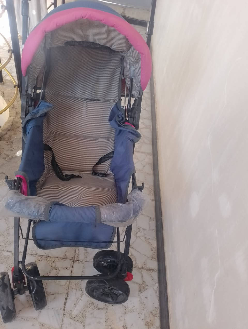 عربانة طفل دفع نظيفه غراض مشتريهن تخفيضات السعر 10 آلاف البلديات شارع المصرف


**إذا كنت صاحب هذا الإعلان وتريد حذفه لأي سبب، رجاءا أرسل رسالة إلى الدعم الفني**