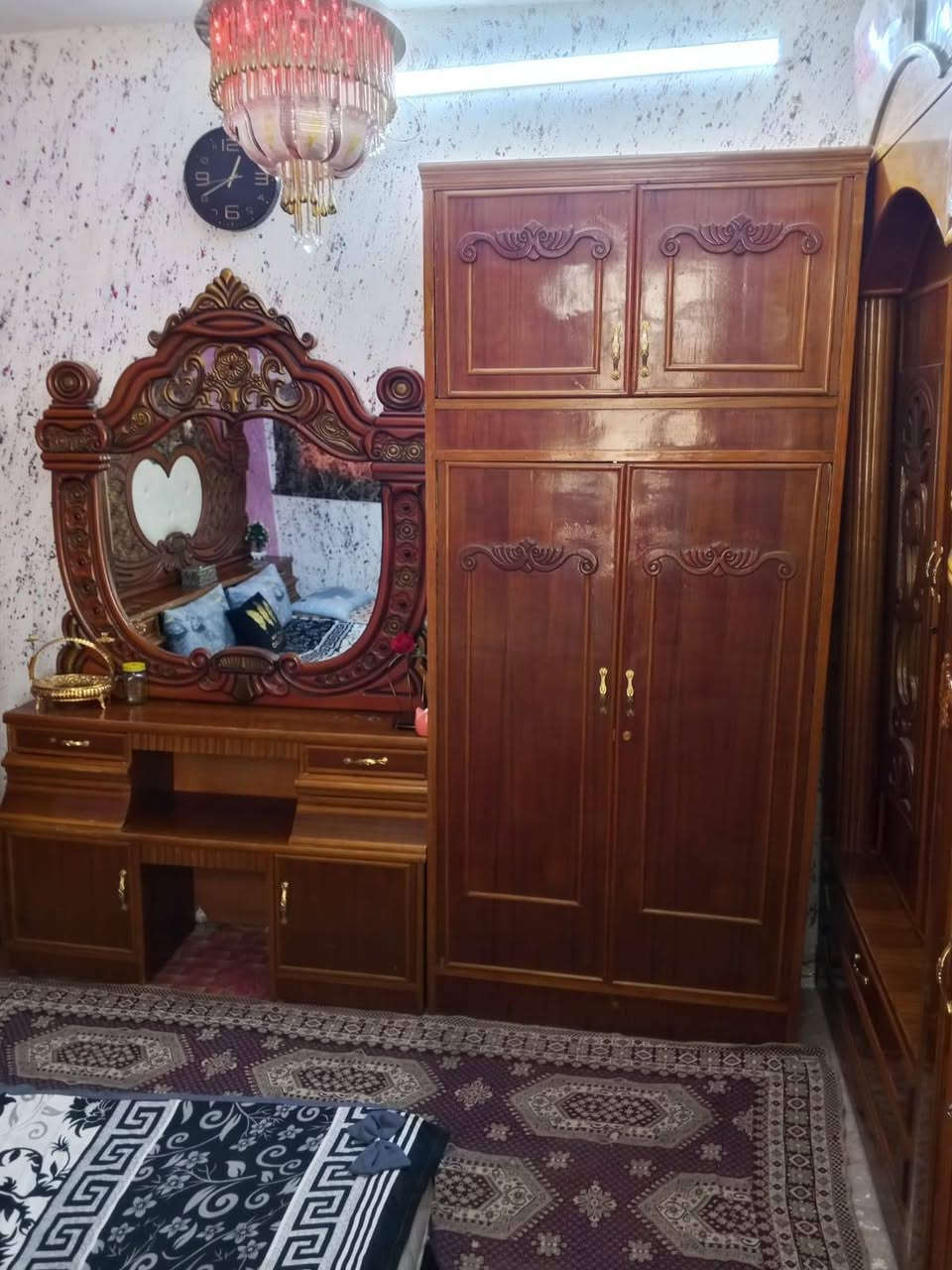 غرفه عراقي نفخ للبيع السعر 600وبيها مجال لتواصل علا رقم ***********
