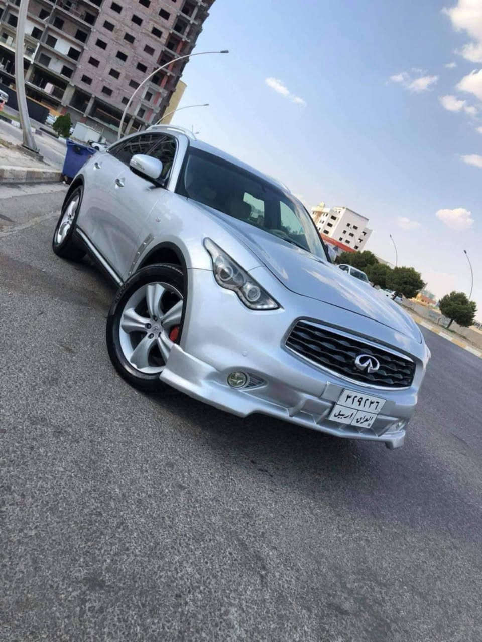 سلام عليكم انفنتي 2009 fx35 خليجي السياره كفاله فقط دعاميات مصبوغه كهربائيات تبريد ثلج حداديه جديده مكينه 3500سته سلندر كير مكينه نضيفات رقم انجليزي اربيل بأسمي السياره جاهزه ماتخسر عليهه ربع دينار مقاعد خزن ميموري دواخل نضيفه السعر 114بيهه مجال شراي اتصل على الرقم***********
