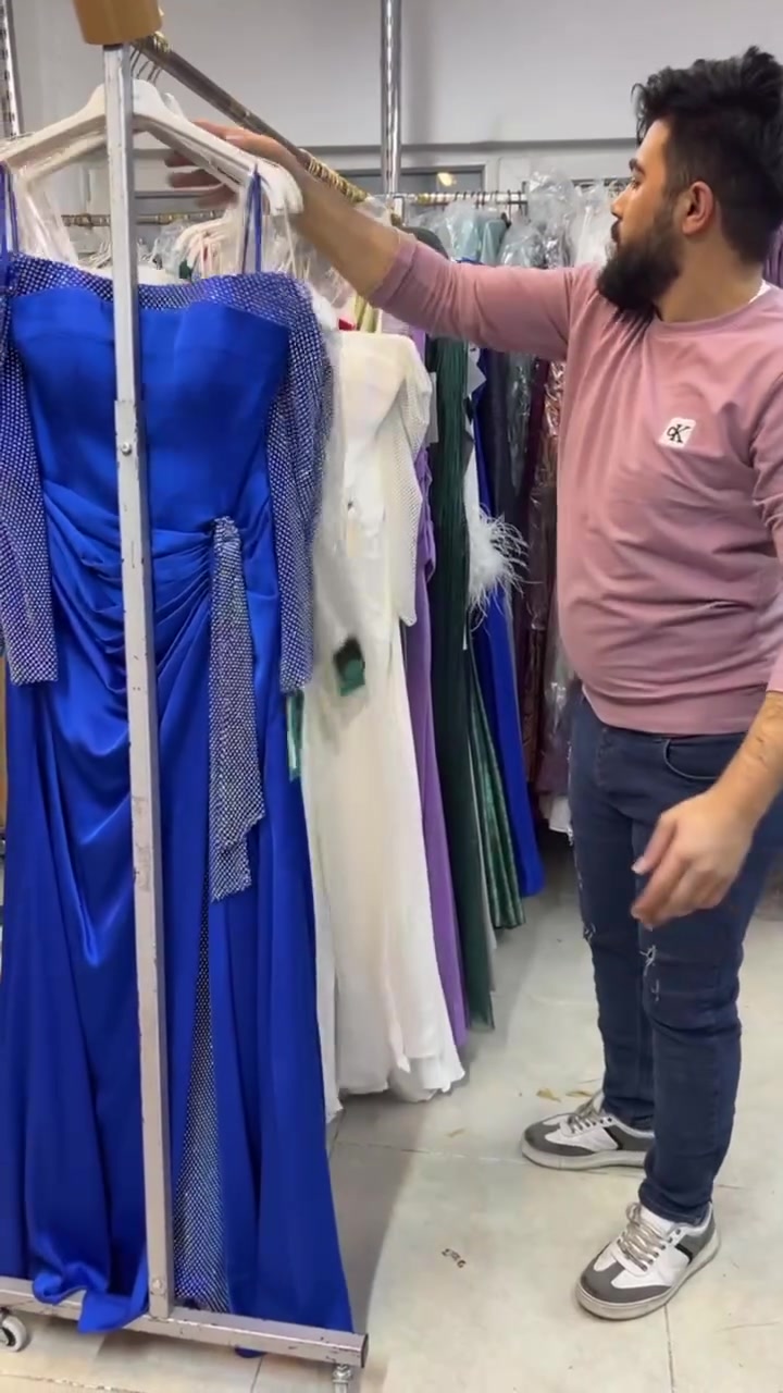 شروة فساتين سهره العدد 150 السعر حرق 🔥🔥
https://t.me/+ytVXFImGyDk0N2Y0


**إذا كنت صاحب هذا الإعلان وتريد حذفه لأي سبب، رجاءا أرسل رسالة إلى الدعم الفني**