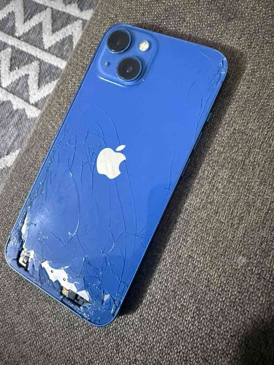 13 عادي
ذاكره ١٢٨  ممفتوح الجهاز البطاريه ٧٨ الضهر مكسور فقط بيع أو مراوس السعر ٣٥٠ مكاني بغداد البنوك


**إذا كنت صاحب هذا الإعلان وتريد حذفه لأي سبب، رجاءا أرسل رسالة إلى الدعم الفني**