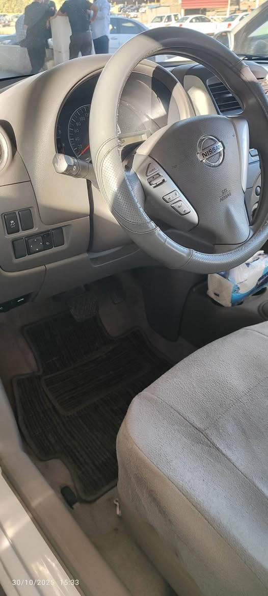 نيسان صني هندي 2020 
بدون صبخ 
ماشي 76 ألف 
اربيل خبات
سيارة بسمي 
سنوي 2031
م/***********
واتساب أربيل, العراق
