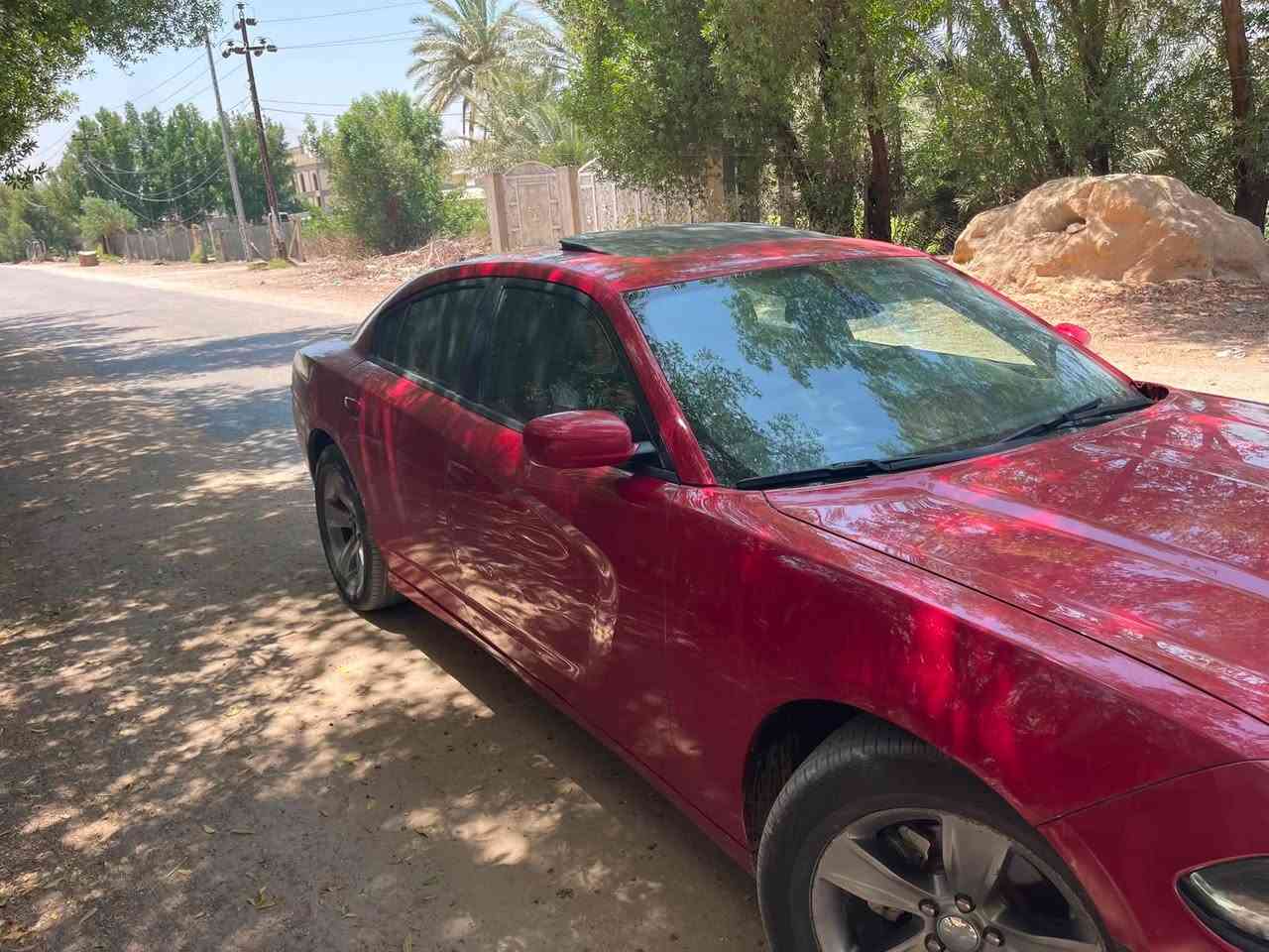 جارجر 2016 خليجي 3600 فول مواصفات فتحه بيه الباب الخلفي مبدل وشويه بالهلال بدون ايرباك السياره جديده كير ومكينه وحداديه وتايرات كله جديد مكان بابل /الحله اي استفسار اتصل ممتواجد عالنت  السعر  172
***********
