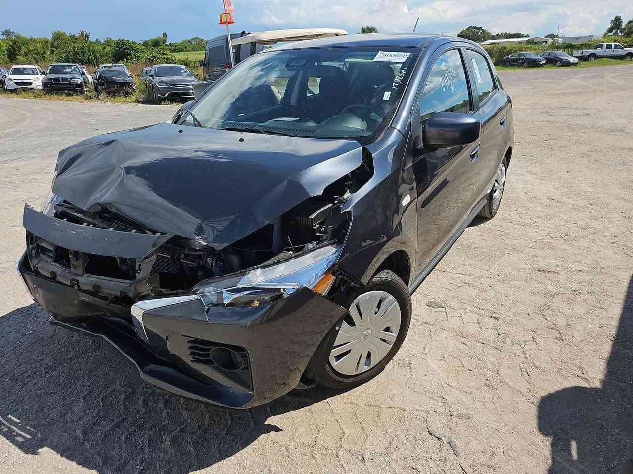 ميتسوبيشي ميراج 2024
شغالة ماشية 
السعر 52 بكلفة شرائها 
كمركها 27 
المكان الناقل الفضي 18 شمال الحرة الزرقاء الاردن 
مزاد سامراء المركزي 
رقم الهاتف والواتس ***********
