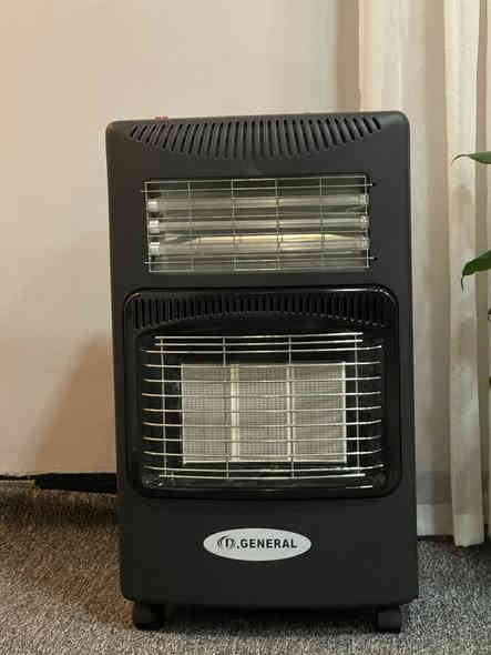 زۆپای غاز و کارەبای
زۆر تازەو جوانە شکڵەکەی ٣ مانگ ئیشی کردووە منەزەمەی ئەسڵ و سۆندەی غازی خۆی پێوەیە ئەتوانیت غازەکەی بخەیتە پشتییەوە و بە ناوماڵا هاتوچۆی پێ بکەیت قاچی تایەیە هەروەها سێ شووڵی هیتەری پێوەیە بە کارەباش ئیشەکات گڕەکەی زۆر بە تینەو یەک ماڵ گەرمەکات خۆی ١٠٠$ی پێ دراوەو ئەیدەم بە ١٠٠ هەزار و کەمێک خاتر هەر کەس ویستی شوێن سلێمانییە ئەتوانن پەیوەندی بکەن گەیاندنیش هەیە 
***********
