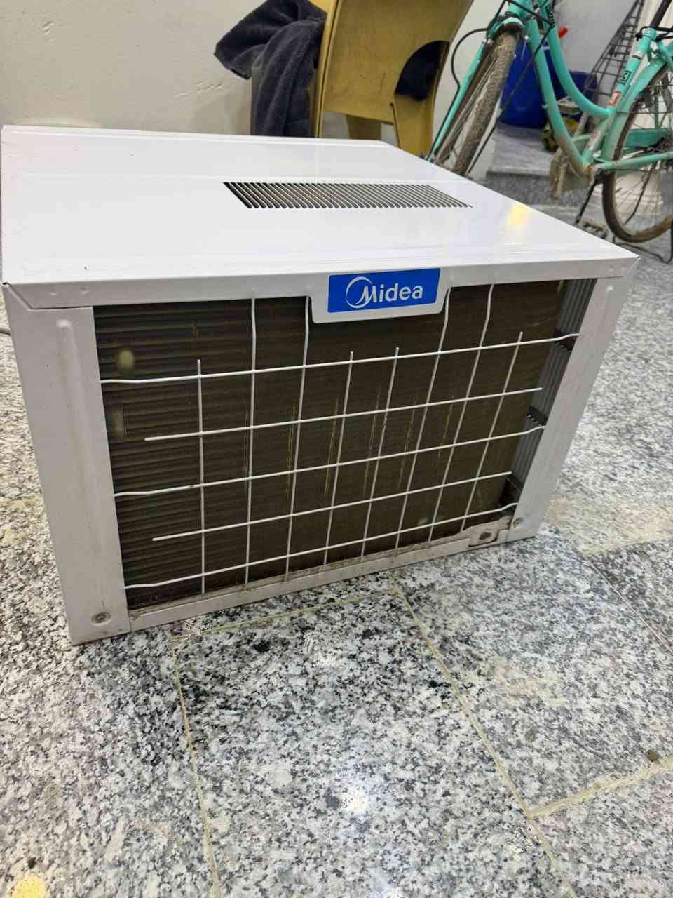 تبريد ميديا اخو الجديد حار بارد ب٢٧٥ الشراي يتفضل خاص او يتصل ***********
