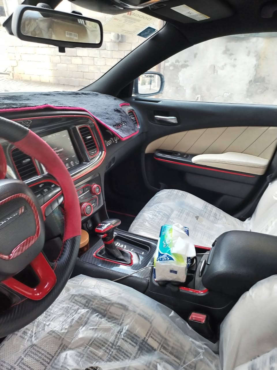 السلام عليكم يالله البيع جارجر15 اصال السونار. موجود تفاصيل موجودة مكينه. 3600.نظيفه..الكير. نظيف. السياره ناعمه.فول.عده الفتحه. ***********. *********** والسيارة. بل محموديه رقم السياره بغداد الكليزي تحياتي للجميع. بل توفيق.
