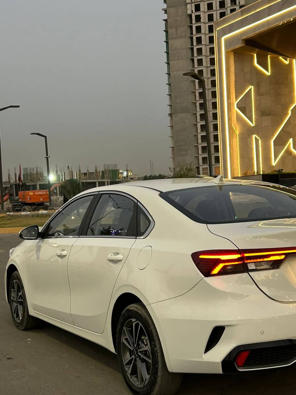 السلام عليكم k3 البيع تجميع صيني موديل 2025 سيارة زيرو حلوه كفاله عامه  ماشيه 11 سيارة اخت زيرو حلوه رقم اربيل بسمي فول موصفات شاشه ديجيتال هندبريك دكمة اوتو هولد يدات نيكل تراكشن كنترول كروز سرعة وتحكمات كامله 4 انظمه درايف مود لايتات ليد إشارات بالمرايه ويل كب كروم تبريد لمس شاشة كبيرة 4 دسكات سيارة حلوه واقتصادية محرك 1500 دبل نوزل السعر 149$ مكان سيارة بغداد حي العامل رقم تلفون ***********
