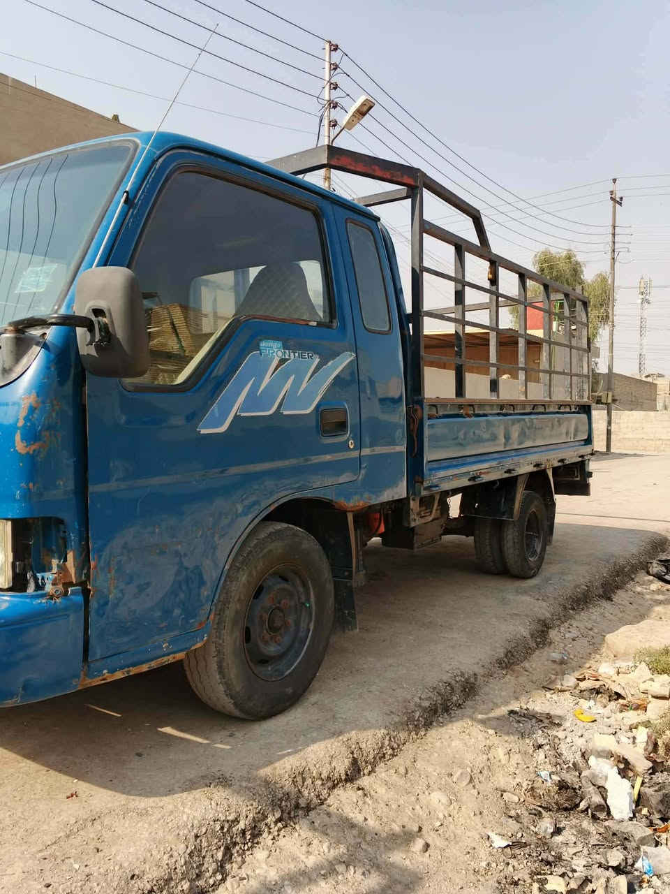 سلام عليكم كية فنتيرة البيع مديل 2000 رقم ديالى  نكليلزي بسمي  سعر ٥٣ بيهة مجال مكان بغداد المعامل الباويه رقم الهاتف ***********
