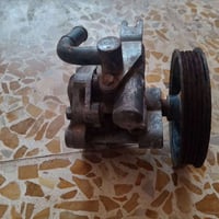 هاذه مال قايش ماعرف ياسياره االينطيني بي سعر يجي ياخذو07867404426