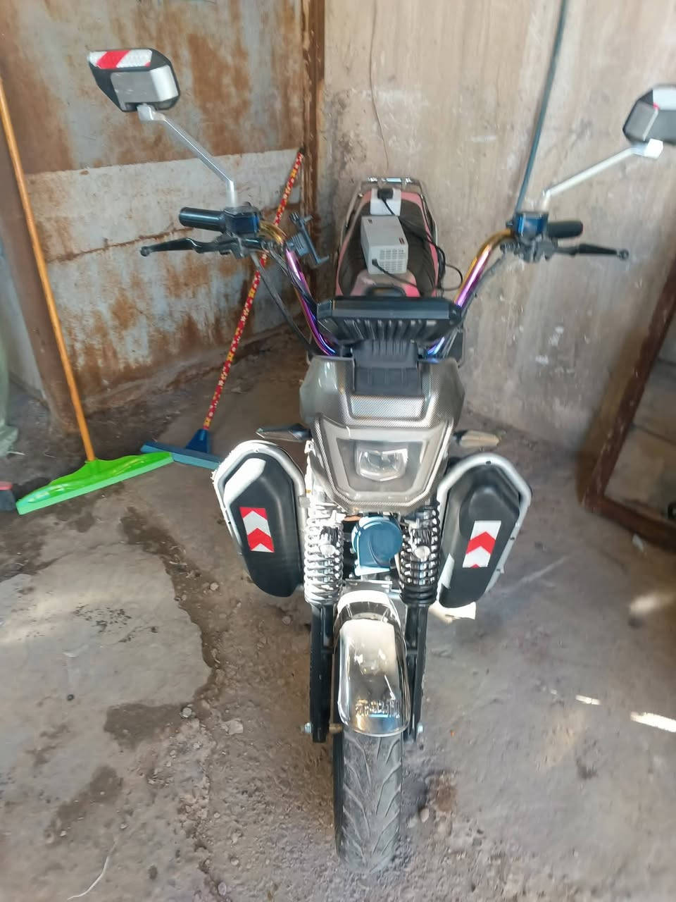 السلام عليكم عندي درجة شحن بيع بطارية جديد 6 38 مكانك بغداد حي العامل السعر 550  بيع او تراوس  شراي تصل رقم ***********
