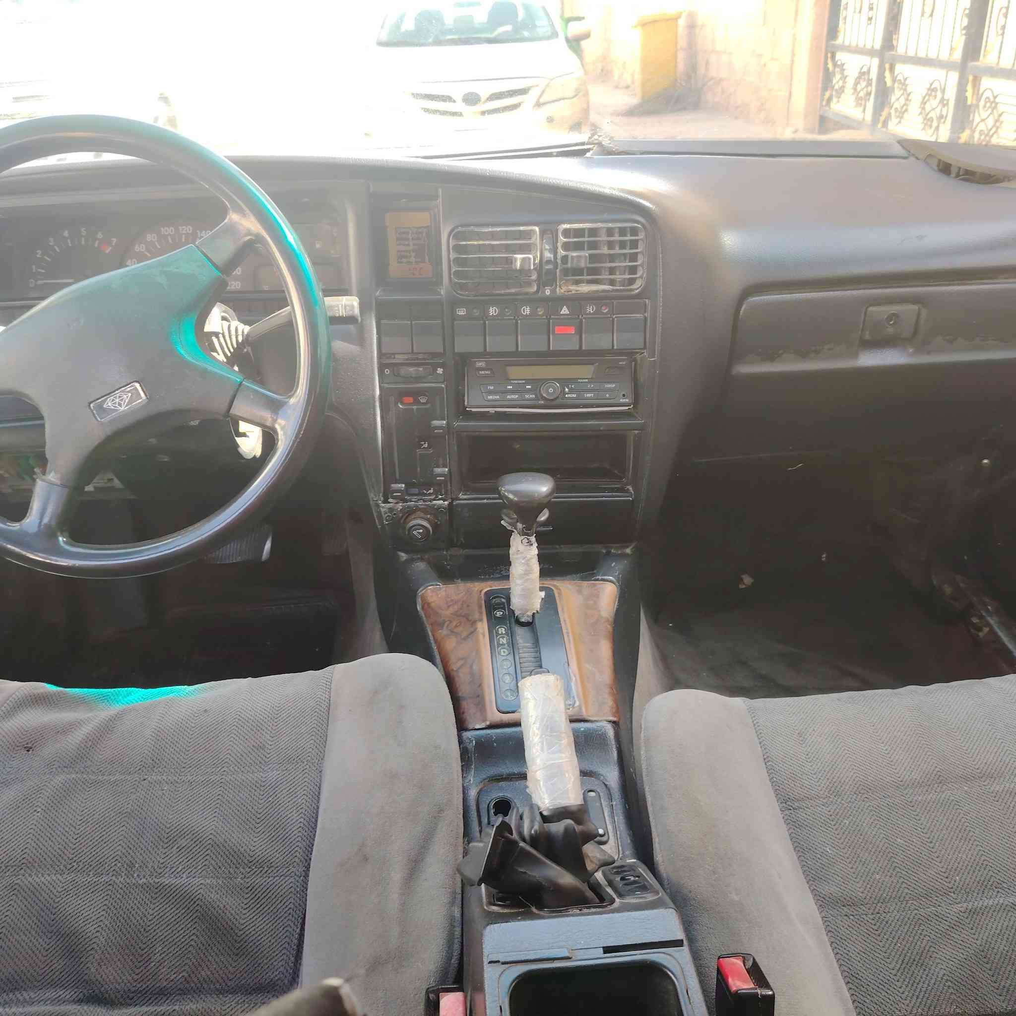 بسم الله الرحمن الرحيم
مكلف بالنشر 👇

اوبل اوميكا موديل 1991 سنويه إلى 2028
شرط التحويل
كير اوتوماتيك ومحرك ٢٠٠٠ شرط اول ديره محرك حاويه لا تنقيص ولا تبخير شرط
جام كهرباء
باتري جديد
جاهزه من كلشي 
⭕ بيها نقص سلكتر فقط مأشر بالكير حرف ال (S) 
سعرها ٢١ ورقه وبيها مجال 
مكانها حديثه لشراي يتصل على صاحبها 
***********
***********
