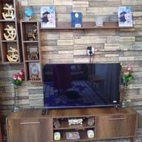 ميز بلازما • ستاند تلفزيون