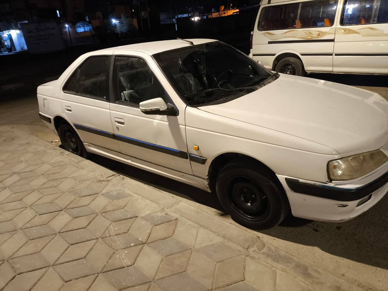 سلام عليكم للبيع
بيجو بارص خصوصي موديل 11 رقم ميسان مشروع وطني مكينه وكير حداديه تخم تاير جديد تدفئه وتبريد سياره خير من الله مكان  السياره ميسان للاستفسار
الاتصا*********** السعر 40 اوبيه مجال
