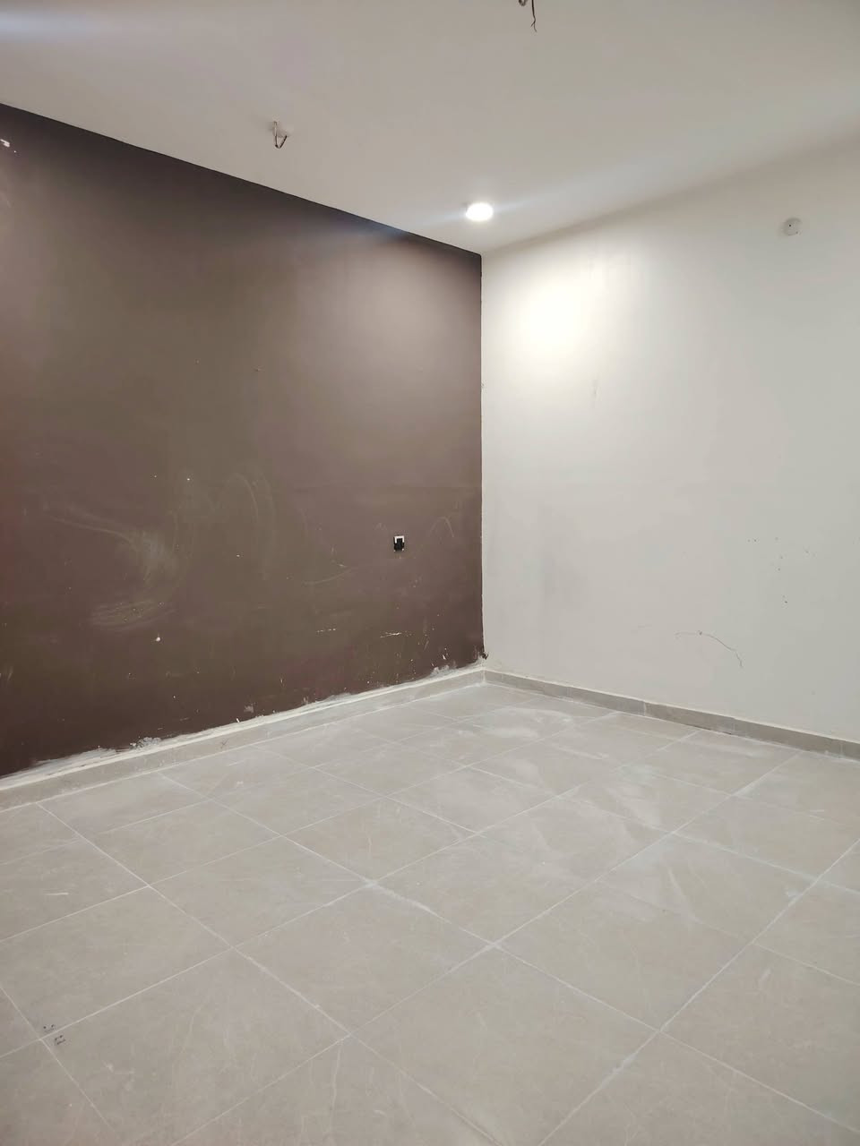 #دار_سكن_للأيجار_العنوان 📍حي الجامعه شارع سوات الفرع المقابيل التانكي
المساحه 100م بناء جديد طابقين
يتكون من غرفه نوم في الطابق الارضي 
مع استقبال و مطبخ وحمام 
وصاله في الطابق الأرضي والأول  
ملاحضه// البيت يؤجر  مع الاثاث   
 #للاستفسار 
او مراسله الصفحة أو واتساب او الاتصال ع الأرقام التأليه 
   ***********
#بيت #دار #عقار #ارض #الديوانية
