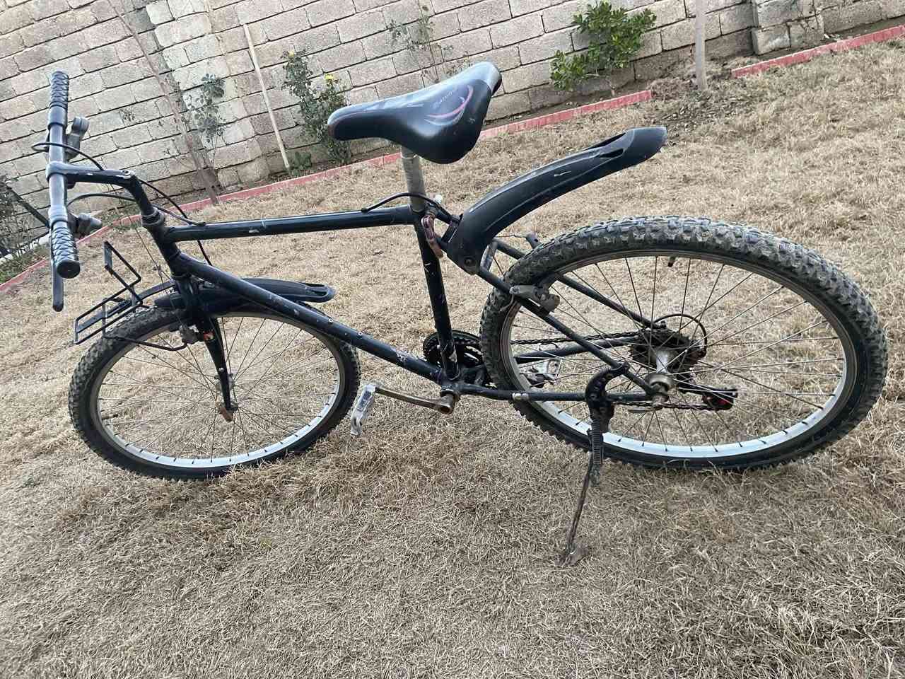 مكلف بالنشر

بايسكل ياباني 
حجم 26 
شرط نظافة 
السعر 65 وبي مجال
المكان برطلة قرب دينار مول 
الرقم *********** للاستفسار
