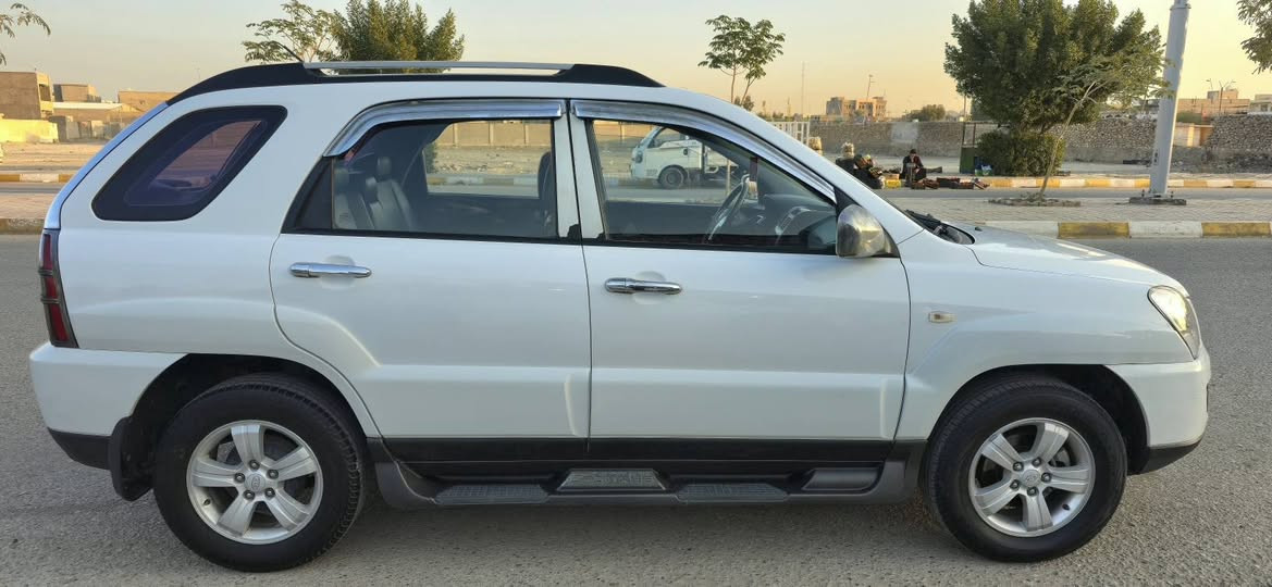 السلام عليكم ورحمة الله وبركاته
⭕ بيع فقط ونقد 
#للبيع_كيا_سبورتج_خليجي موديل ٢٠٠٩ رقم انبار صبغ قطعة وقطعة كلير بدون دواخل اثر شخط السيارة جاهزه الحمدلله . 
#محرك اربع سلندر ٢٠٠٠
#كير اوتو
#تبريد شغال
#تدفئة كشنات 
#حساسات خلفية
#السعر ( ١١٨ ) $ 
#مكاني الانبار / هيت للاستفسار رقم الهاتف ***********
