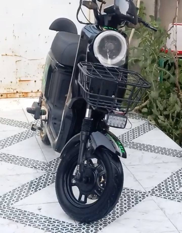 دراجه شحن للبيع 

5بطاريات السرعه 80حقيقي 

السعر 650قفل 

الرقم ***********اسيا
الرقم ***********اثير
