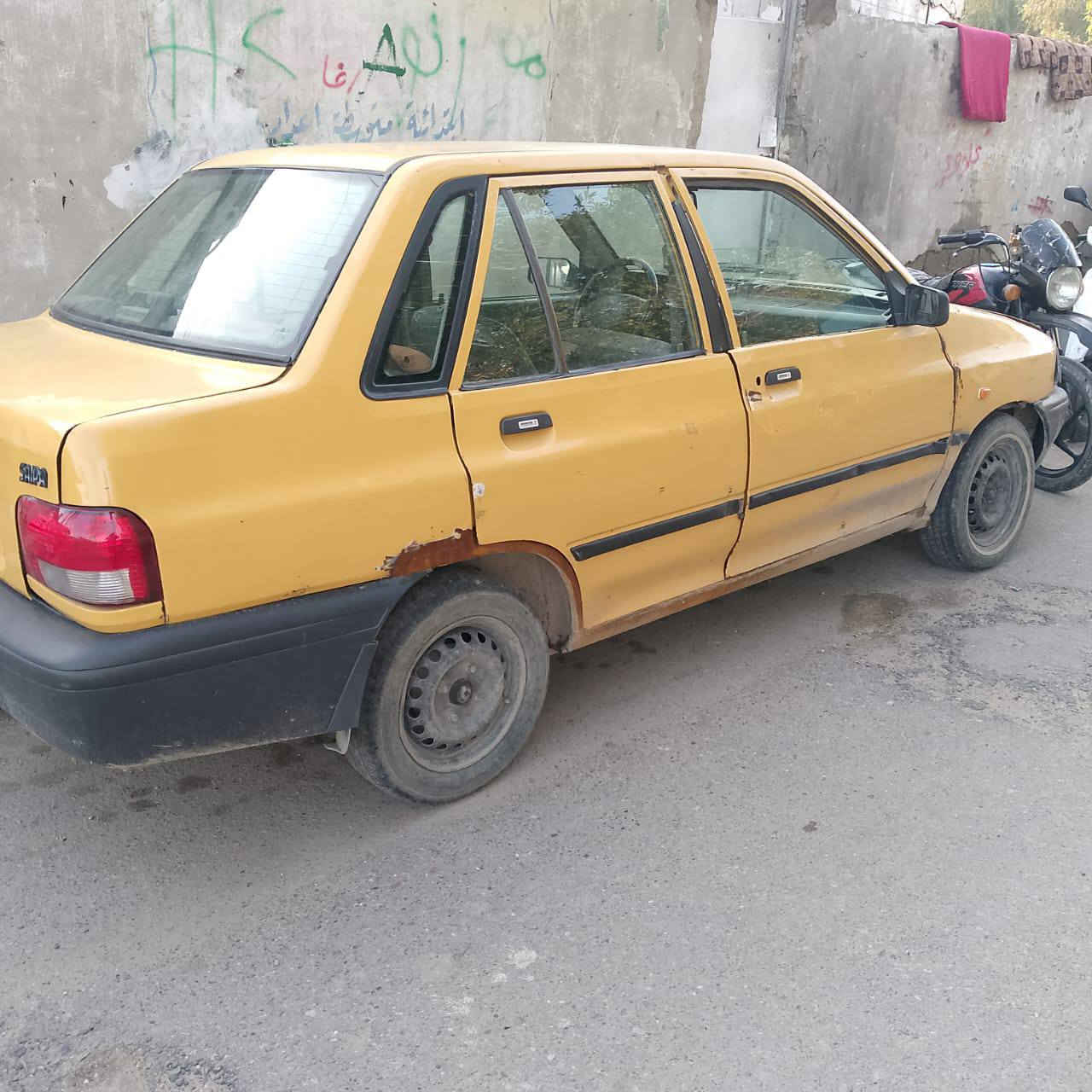 راعيهه بحي العامل وما اندله ابيع كوم حديد السعر ١٠ ورقات عنواني بغداد الشعله الاتصال على الرقم
***********
