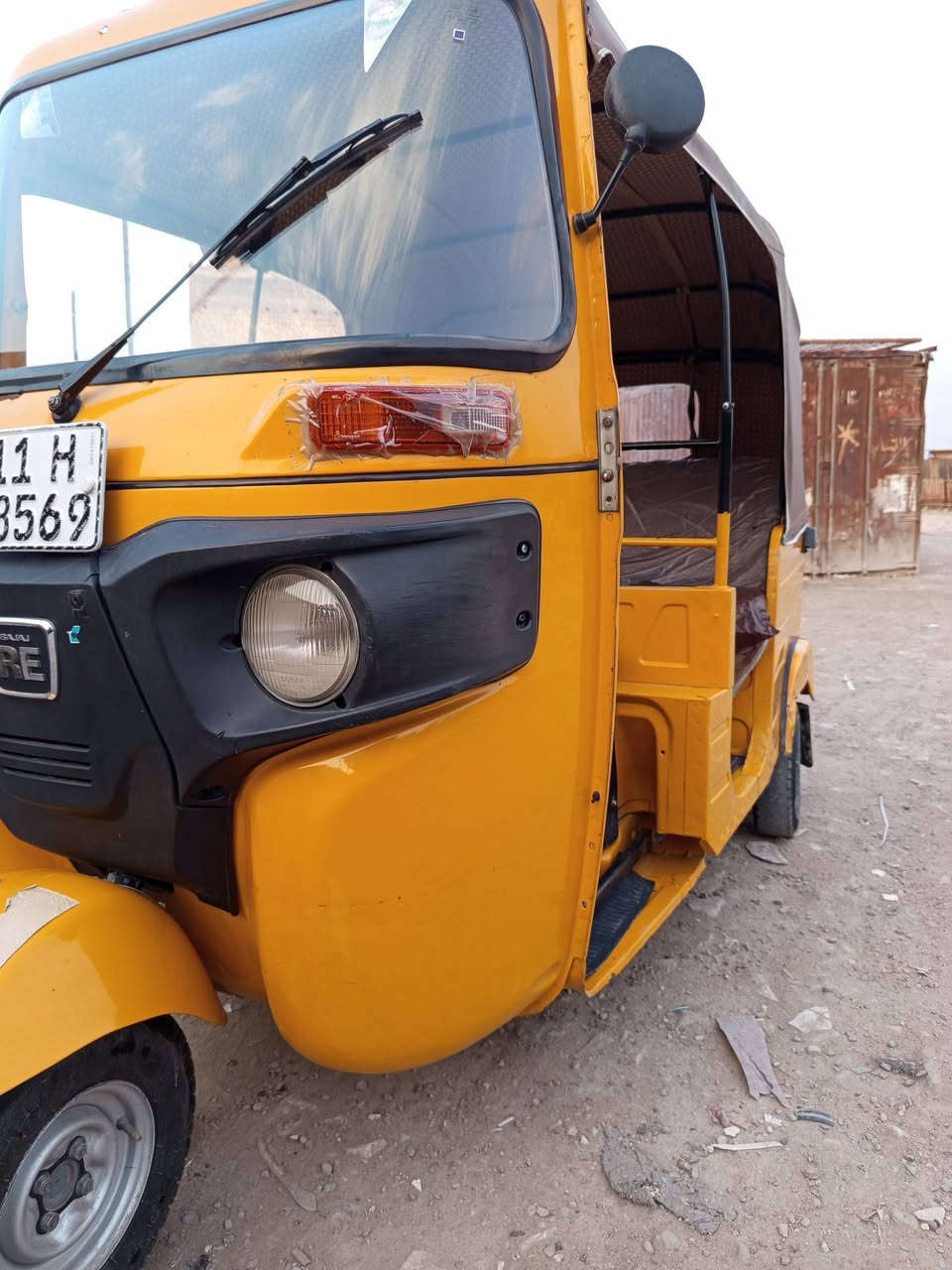 السلام عليكم 
تكتك للبيع باسمي تحويل مباشر 
مديل 2019 شهر 12
كفاله عامه بس بارد بل لغد
مكينه تخبل تكتك جاهزه كبل للشارع 
السعر  ٦ مليون وبيها مجال قليل 
***********
