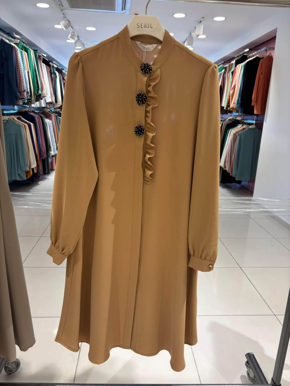 القميص التركي، الكمية الباقية بسعر الجملة جدًا قليلة

أرسلوا رسالة على واتساب لهذا الرقم

***********
