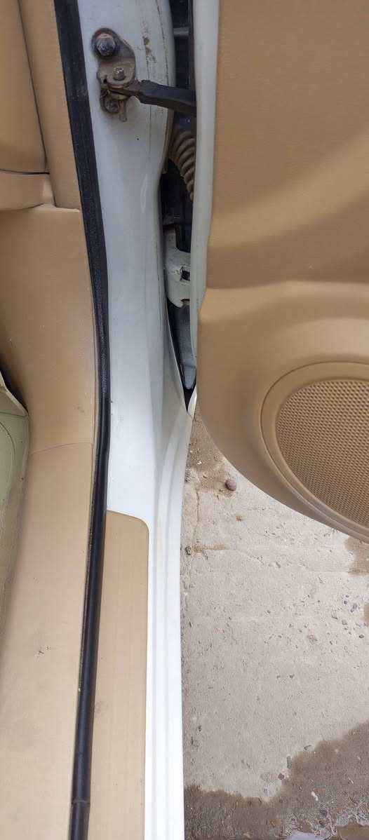 السلام عليكم تيكو موديل 12 شكل  ل13 سياره جديده خلاص رقم بابل مشروع ونطي
سياره كير مكفول حداديه مكفوله 
تخم تاير جديد 
مكفوله من الضربه والتبديل 
مكينه مكفوله شرط على وضع الشركه 

تبريد ثلج تدفئه كفاله 

 فتحه سنتر لك شرط كل نقص مابيها 

كشنات تتفئا وتبريد  على وضع الشركه 

بيها صبغ بس مكان الواقيات لمامي.
 
السياره شوفت عينك على وضع الشركه 

شرط كلوب مابيها نقص  

دواخل  جديده خلاص 

كتلوكات الشركه كلهن بيها ماشيه 158 

فتحه شغاله تقفيل الجام والفتحه معه السنتر

سياره استلام شركه على ادينه 

     غير مكان الواقيه الامامية     

مكاني بابل  السعر 54  وبيها مجال 

                    (    ***********    )
