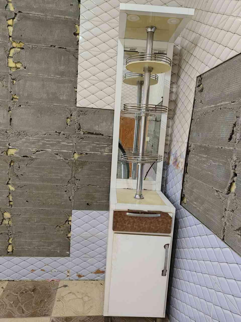 سلام عليكم....
كاونتر للبيع شغل درجة أولى بس يحتاج شوية ترتيب..
***********
