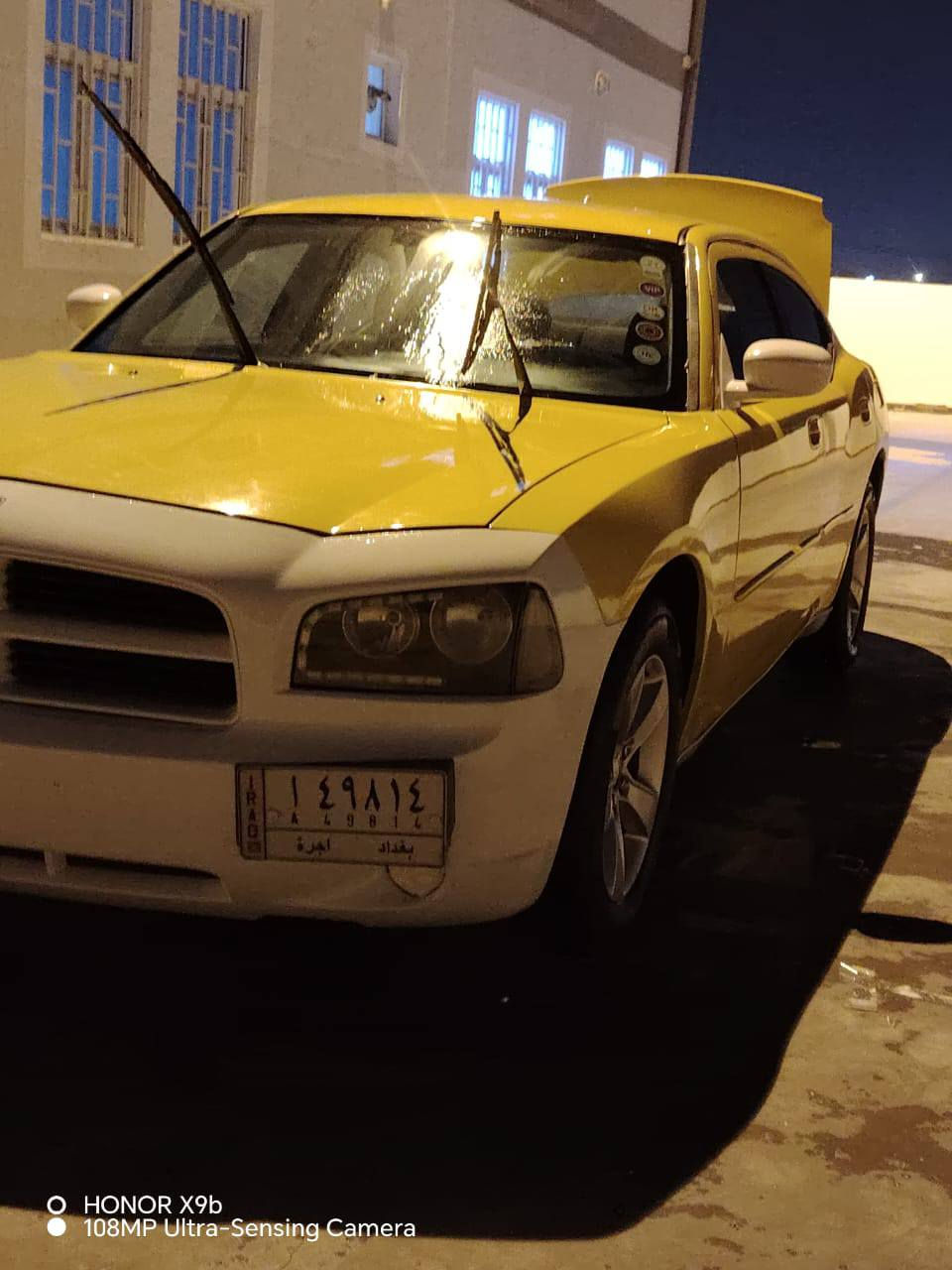 السلام عليكم جارجر موديل ٩للبيع جاهزه صبغه جديده حداديه كير مكينه جديد رقم تليفون ***********
