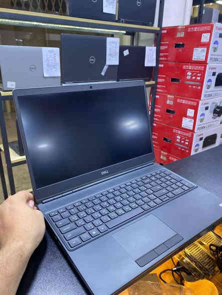 لابتوب دل 7550 نظافه 98%
مواصفات عاليه جدا تشغل اغلب الألعاب القويه مثل فيفا 2023 الحياه الواقعيه والبرامج القويه مواصفات مرفقه بالصوره اشتريتها قبل شهر وما شغلتها كم ما عندي استخدام بيها .. للبيع ٦٥٠ الف مع جوستكات ثنين هديه وجنطه علما بطاريتها يراد الها تبديل ما تطول ماعندي توصيل مكاني بغداد ***********
