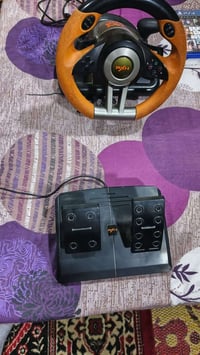 بلايستيشن 4 برو • يد اصلي • حساب كامل