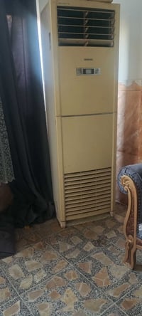 للبيع سبلت 3طن شغال سعره 550الف 07813311033