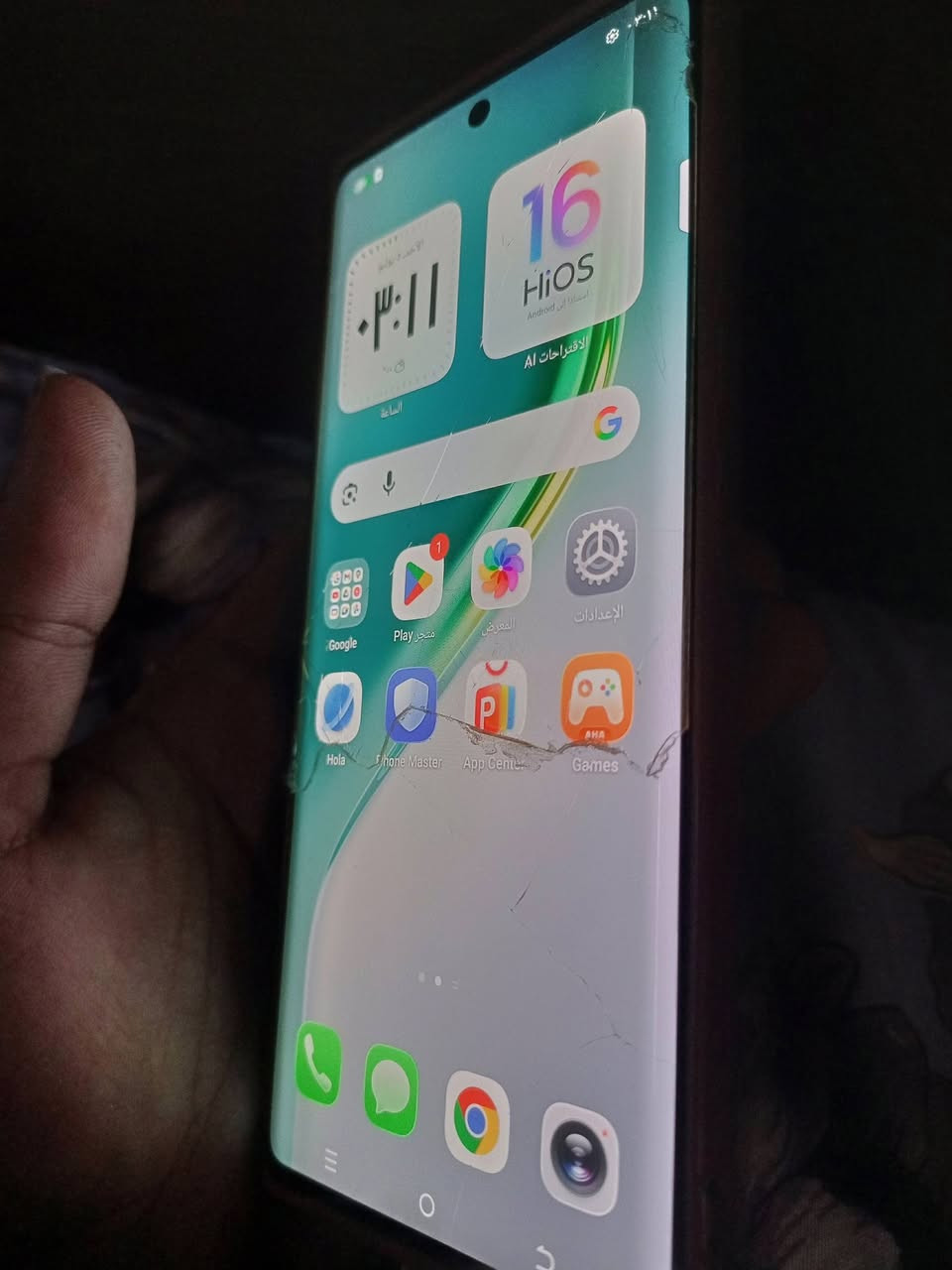 للبيع جهاز Tecno Camon 40 Pro 
الذاكرة: 256GB 
العشوائي: 16GB 
الحالة: بي فطور خفيفه مماثر عل لمس شغال 100% 
السعر: 250 الف دينار وبي مجال
العنوان: بغداد - مدينة الصدر
للاستفسار : *********** وتساب 
ملاحضه بي لزكه ام الماده تحتاج استبدال
