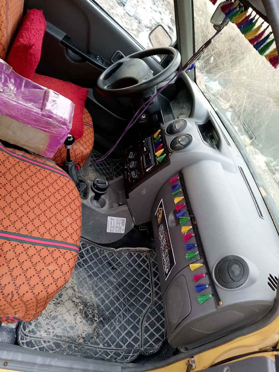 سلام عليكم موديل ١٢ السياره خير من الله محرك كير مكفوله السعر ١٤ وبيهه مجال وهاذه رقمي *********** العنوان واسط العزيزيه
