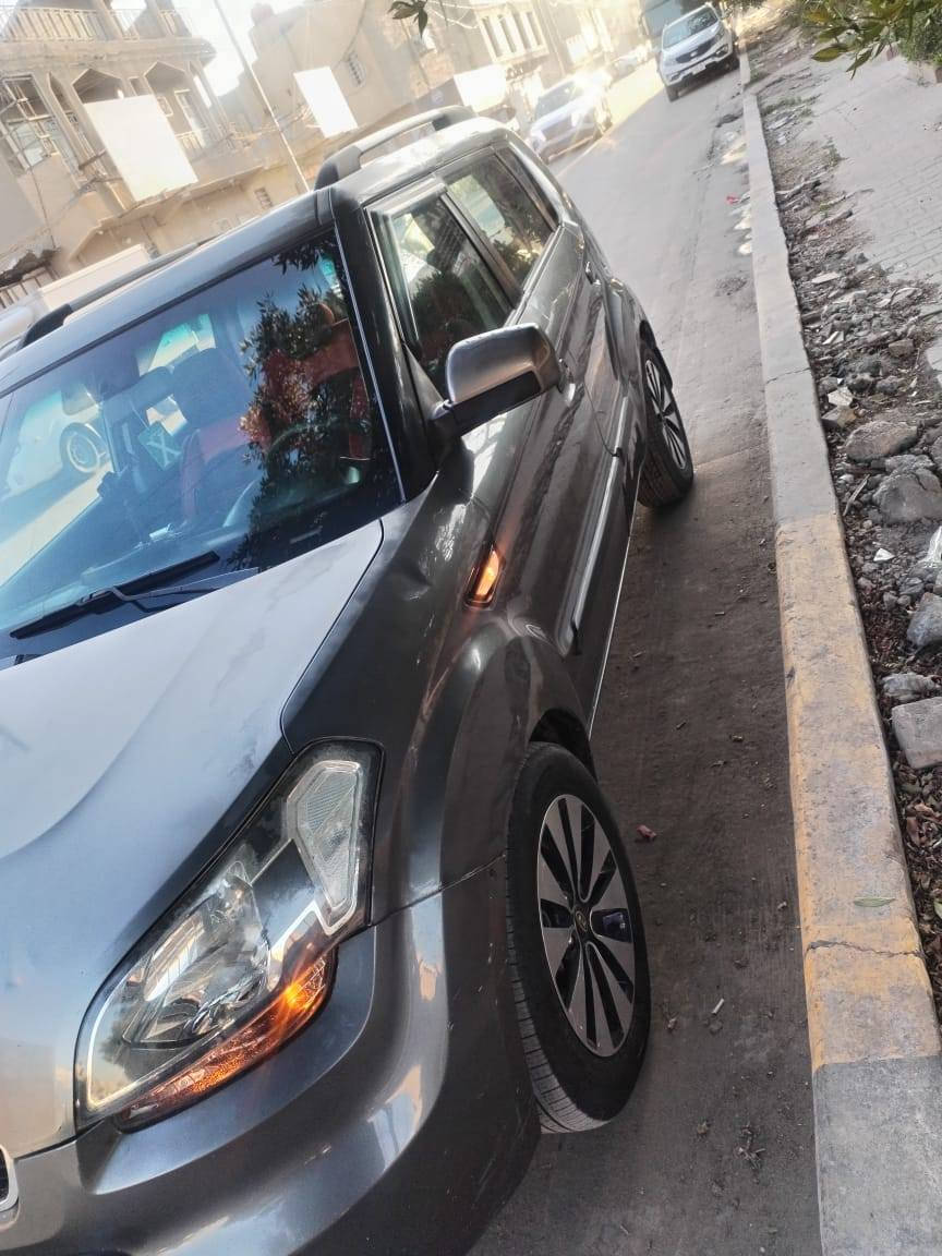 السلام عليكم كيا صول ٢٠١٠ مكينه وكير مكفولات تبريد ثلج تخم تاير صدر جديد غرفه حلوه مشروع وطني تبريد ثلج مواصفات حلوه تتفه ترايهه يخبل حادثهه جاملغ خلفي سياره جاهزه حلوه بيهه جراد مكينه ١٦٠٠دوش السعر ٨٥مكان السياره بغداد الحريه الاتصال ***********
