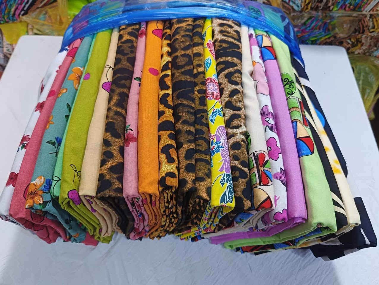 اقمشة كشمير ايطالي الخاماية الثقيلة شرط تفحص يلة تستلم الطلبية سعر القطعتين ب15 الف عرض خاص لغاية نهاية رمضان ويوجد توصيل ب5 الف لكل المحافظات للحجز مراسلة الصفحة


**إذا كنت صاحب هذا الإعلان وتريد حذفه لأي سبب، رجاءا أرسل رسالة إلى الدعم الفني**