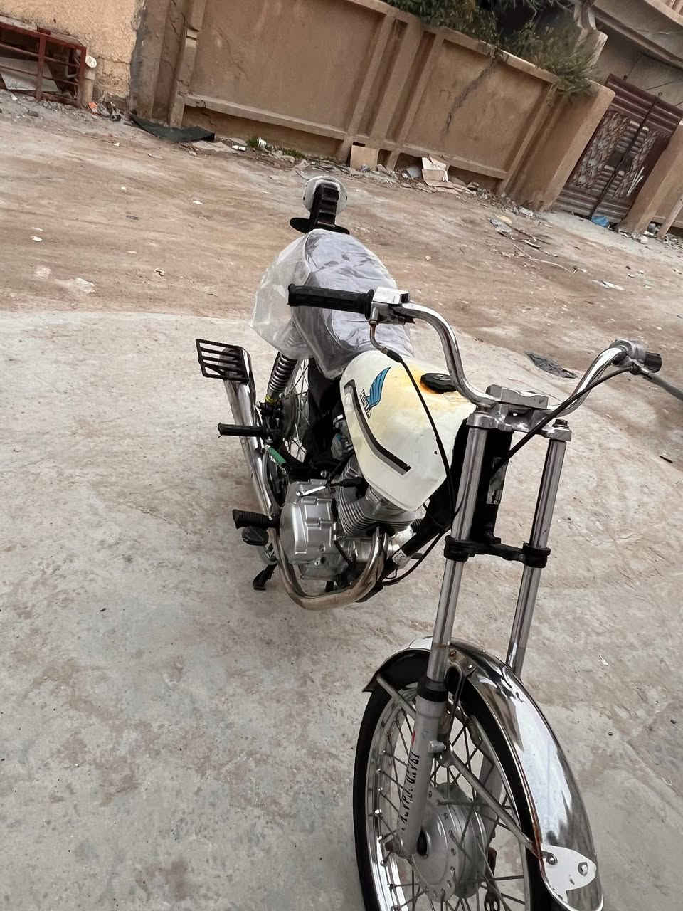 سلام عليكم نامه للبيع اوراق أصولي أصولي موديل 20 مكينه حلوة تخبل ناعمه مفتوحه بس ولفات دراجه بحيله بعدهي تجي تشوف وتفحص بعينك ونشالله مااقصر وياك مكان كربلاء حي العباس رقم الهاتف *********** السعر 750 بيه مجال حك جيه فقط
