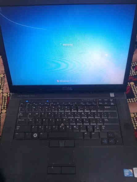 حاسبه ديل شغاله الرام 4 الهارد 320 وندوز7 عوزها بس بطاريه مع شواحن اثنين وحده اصليه 135واط و الثانيه عادية السعر 80 مكاني كربلاء رقمي ***********
