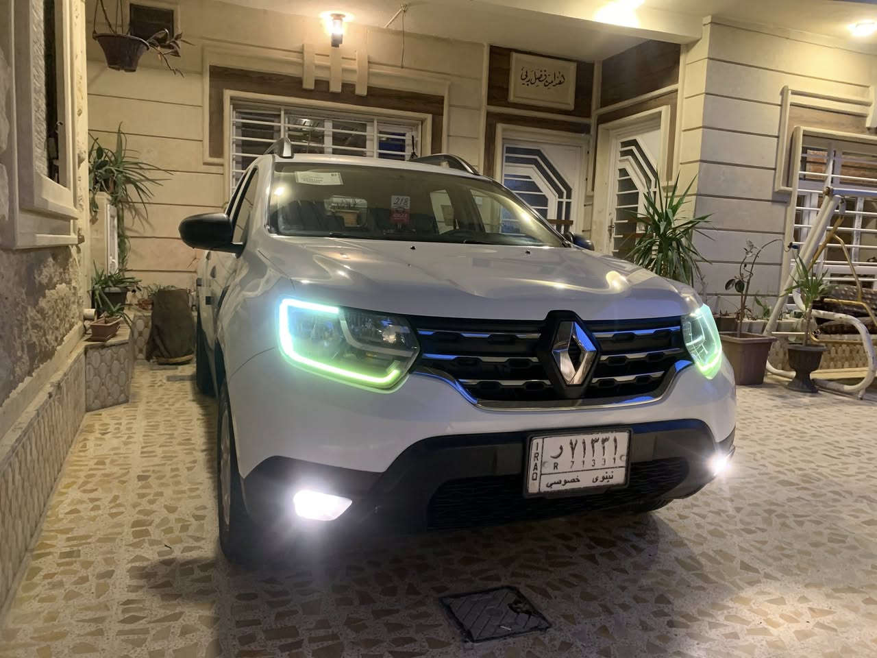 رينو داستر 2019 الشركة المتحدة …السيارة كلين بدون ضرر بدون صبغ  …محرك 1600 ياباني المرغوب…كير اوتوماتيك 6نمر…داخل لونين عسلي واسود  المميز…  والمواصفات المعروفة….رقم نينوى الشرعي بالموصل تحويل مباشر…. السيارة بلادية  جديدة على وضع الوكالة …السعر النهائي95 للاستفسار *********** مكانها الموصل
