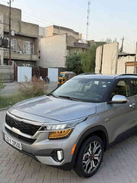 كيآ سيلتوس 2023 أعلى فئه SX فول موآصفات بأستثناء السلآيد (ماشيه 18 الف) ضررها بسيط
جميع الأربآكات سليمه ✅ 
أربيل الرقم الجديد ، تحويل ثآني يوم ✔️
الموآصفات :
بصمه ، تشغيل ، أبوآب ، صندوق ،
تشغيل عن بعد ، تحكم ذآتي ،
قطعتين تبريد ، تبريد ثلج ، 
فول كشنآت جلد ، كشنات كهرباء ، 
أنآره داخليه متغيره الألوان 🌈 ، 
رادارات اماميه ، جانبيه ، خلفيه ، توقف امامي خلفي
فول عدسات 4 زنون ، فول لدآت أماميه LED
الأشاره لدآت ، ويل كب گروم مشبك ، 
شاشه تاب كبيره ، سستم صوت سماعات BOSS
دكمه فور ويل ، فول لدات خلفيه وحساسات ، 
دكمه اوتو ستوب ، دكمه تحديد مسار ، دكمه اوتو هولد ، دكمه مانع انحدار ، دكمه ABS , درآيف مود
4 أنضمه قياده ، شحن لآسلكي واير ليس ، 
هاند بريك بصمه ، تتفئه كشنات ، تبريد بيانو ، 
فول تحكم ستيرن ، ستيرن حرف D دعايه ، 
شاشه عرض تعليمات وسطيه ، محرك توربو 🚀
دكمه تحكم اناره ، اشاره مري جانبيه ، 
________________________
السعر 158 مجال بسيط 
المكان بغداد الكرخ للأستفسار 
***********
