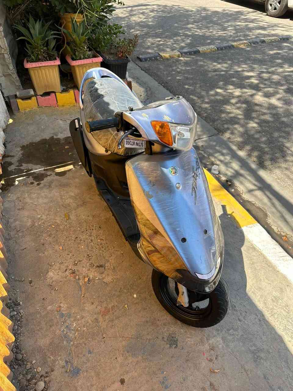 .
سلام عليكم 🛵

ماكس قجمه120 شغاله نكره سلف وهندر جاهزه كهرباىيات شغاله مكينه شلعه معدل لا تبخير ولا نضوح شغل وين ميعجبك صوت وروره داخل قبق كلجات ماعندي معلومه عنه بس شغل حاليا وين ميعجبك دراجه مال شغل سعر(185)الف قفل بدون عمله مكاني بغداد الحريه***********اوراق موجوده
