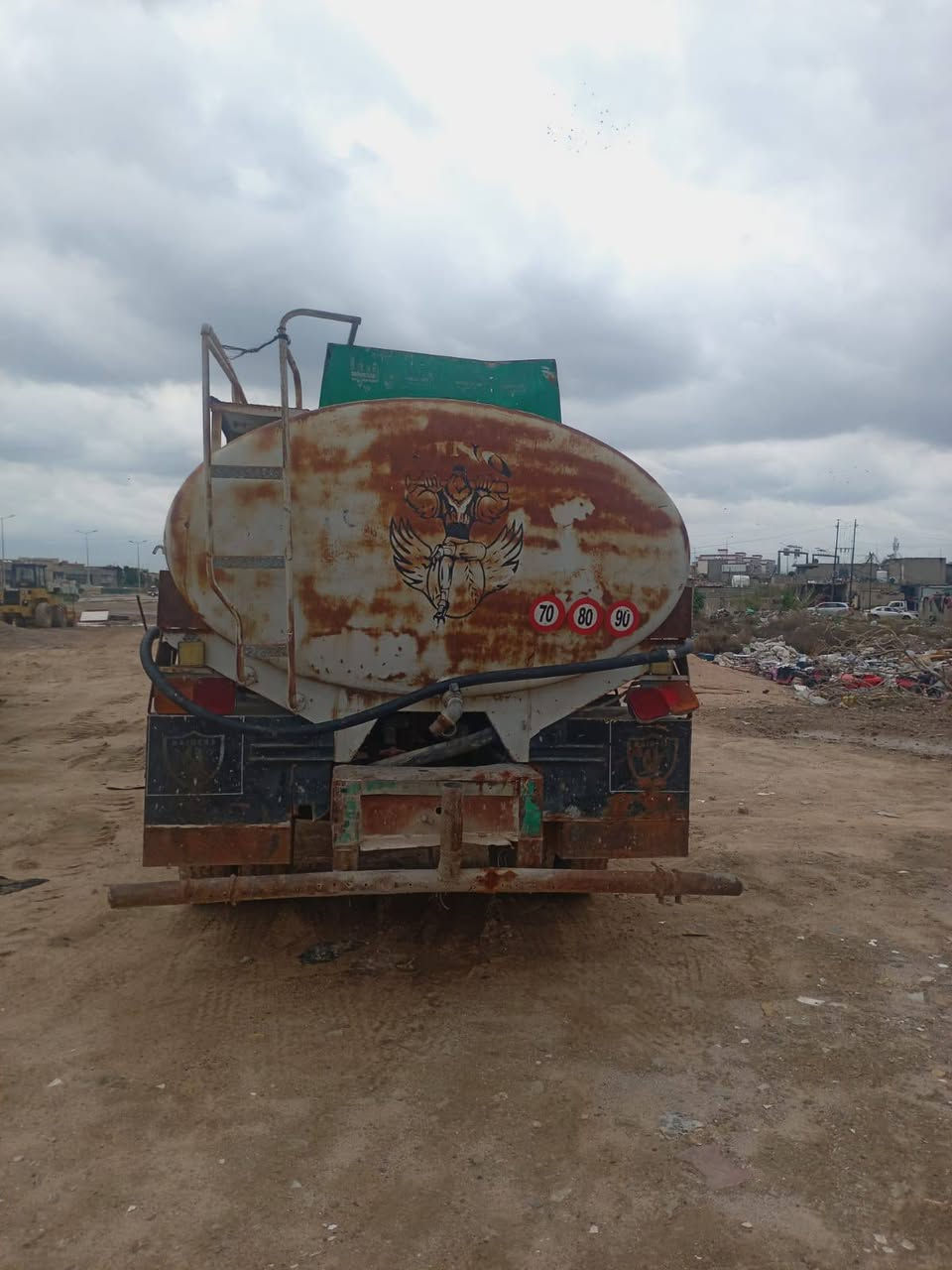 يا الله
هينو للبيع سيارة نضيفة 👌
مديل 82
تخم تاير 🛞
محرك بي خيط تبخير 🤍
شاصي مكفول 
أكسل مكفول 
كهربائيات شغالة
قمارة معمرة جديد 👌
تانكي نضيف 
رقم إنكليزي شرط التحويل 
سيارة بيها بس هاي الضربة بل صفحة
موجودة بل صورة 
سيارة نضيفة 👌
السعر 11 مليون وبيها مجال 
مكان بغداد الشعلة 
رقم تلفون 📲 ***********
مكلف بل نشر
