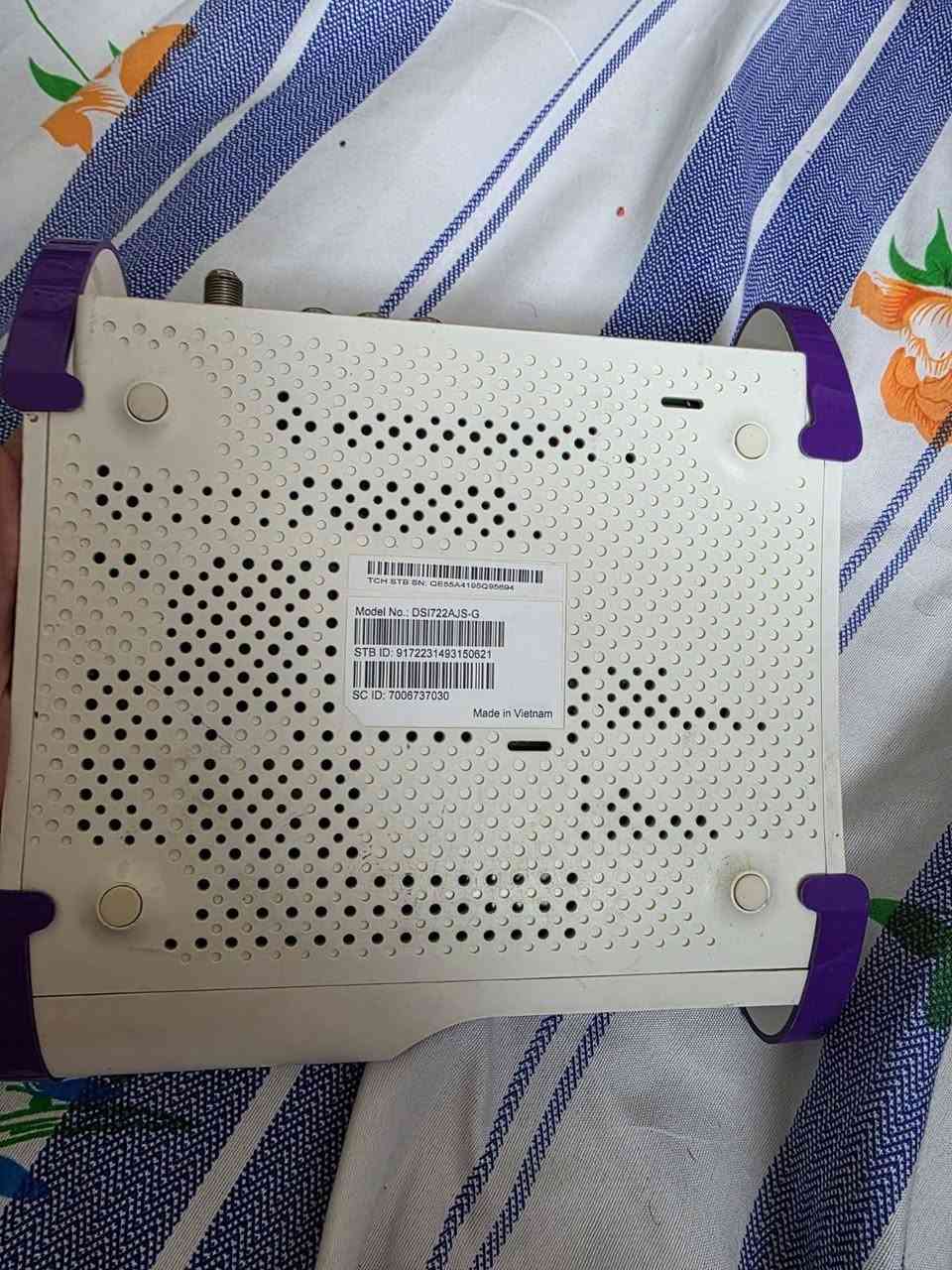 جهاز bein receiver المكان حي الجوادين 
قيم واخذ


**إذا كنت صاحب هذا الإعلان وتريد حذفه لأي سبب، رجاءا أرسل رسالة إلى الدعم الفني**