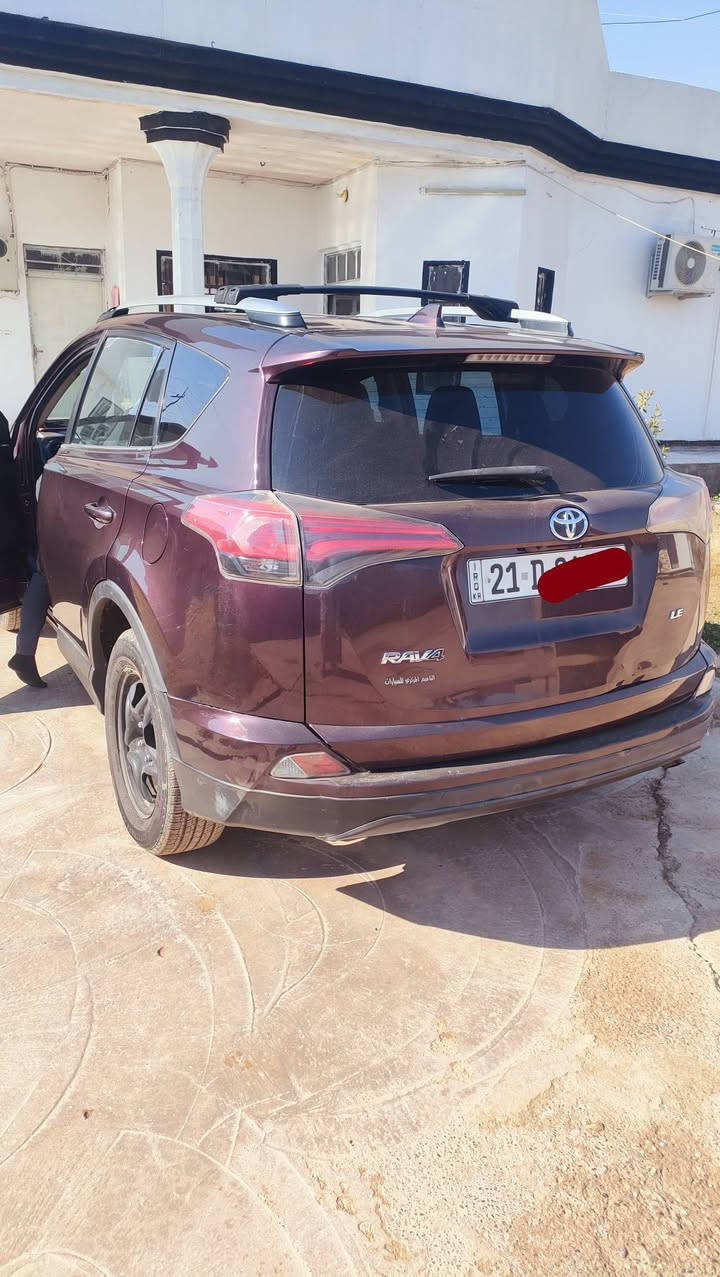 راف فور 2017 بأسمي بيها صبغ قطعه البونيد فقط وبارد بالجاملغ تايرات جدد صدر جديد كير محرك شرط السعر 163 وبيها مجال بيع او مراوس ب2019 فما فوق الاتصال على الرقم ***********
