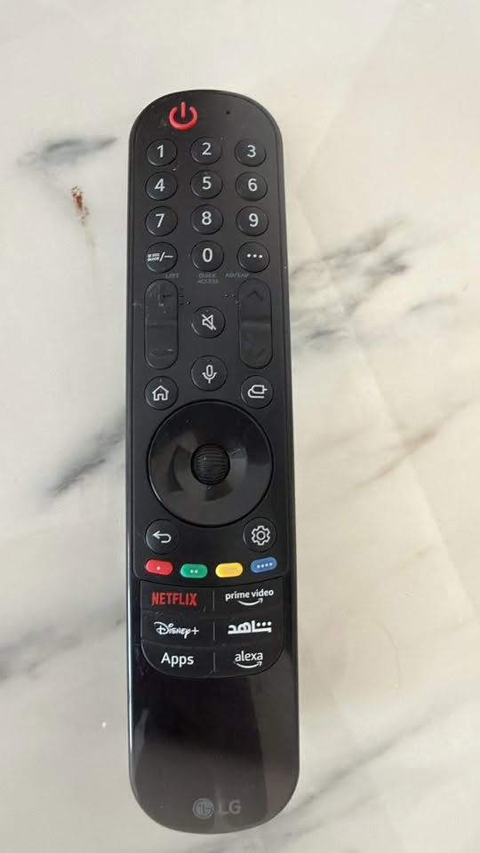 السلام عليكم lg 55  بوصه اصلي 
مراسله واتساب ***********
