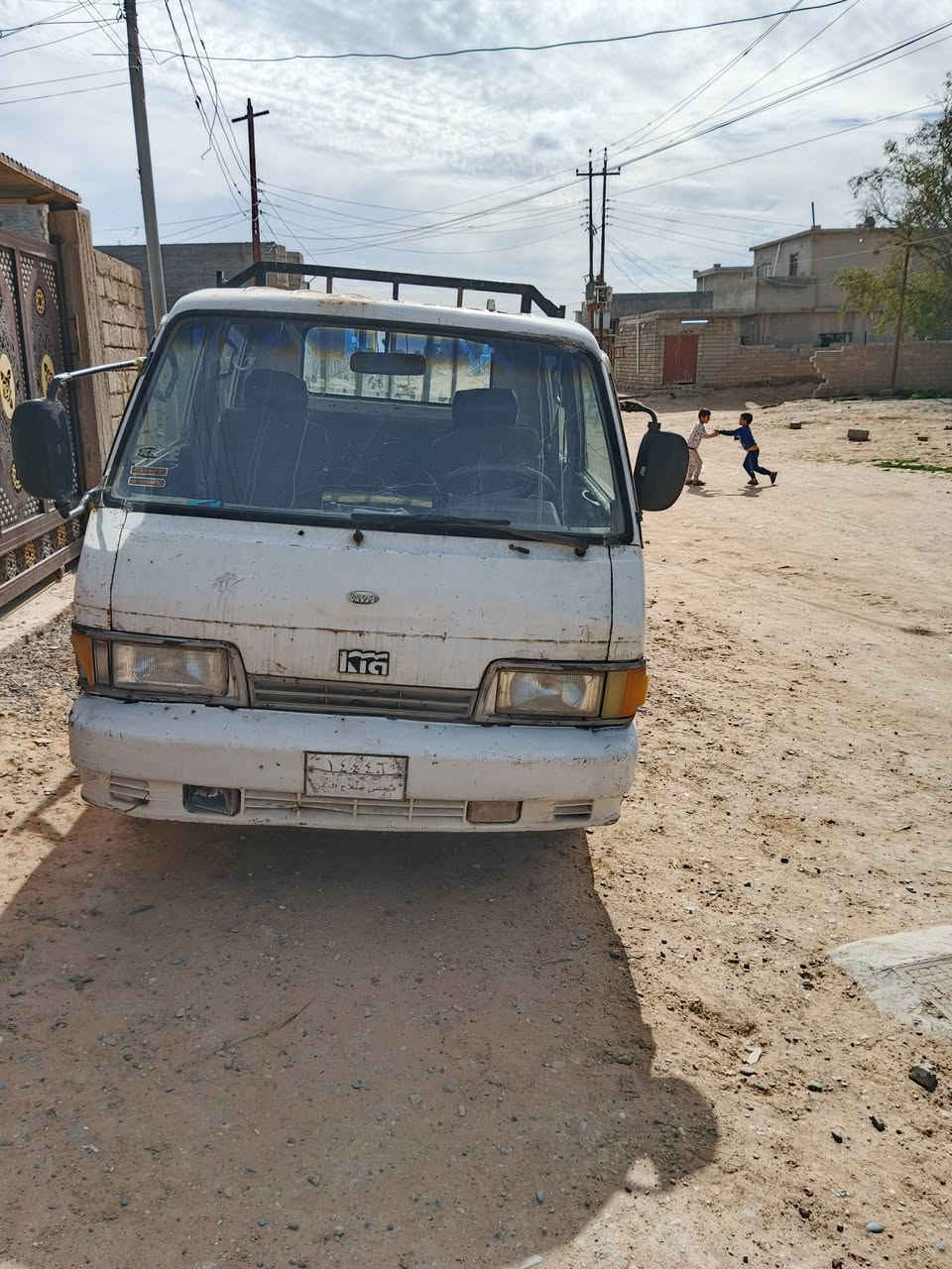 سلام عليكم كيا بنكو 93 للبيع فحص صلاح الدين محرك تو مجفت جديد كير جديد بم نوزل مشط ستيرن جديد ورك دبلات جديد سلف باتري تخم تاير ماخليت بيه برقي كله جديد شرط التحويل السعر93 الاتصال***********
