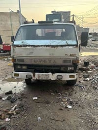 داينه البيع موديل اربعه وثمانين.  سعر خمسه وربعين 07739345155