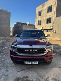 للبيع دودج رام ليميتد امريكي 2019 مكينه 5700 بانوراما اللون ماروني حاد...