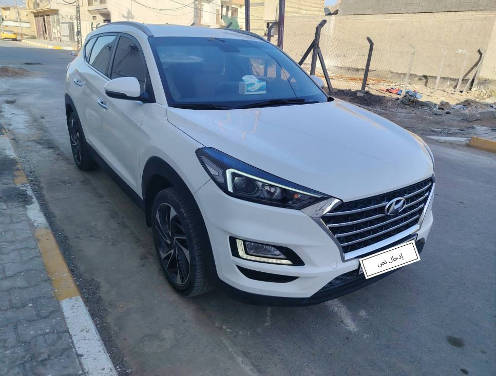 توسان 21 خليجي كفاله من الدعاميه للدعاميه من الصبغ والتبديل والبارد والضربه ماشي39
بيع او مراوس بأقل
نضيفه جدا ع وضع الشركه
***********
