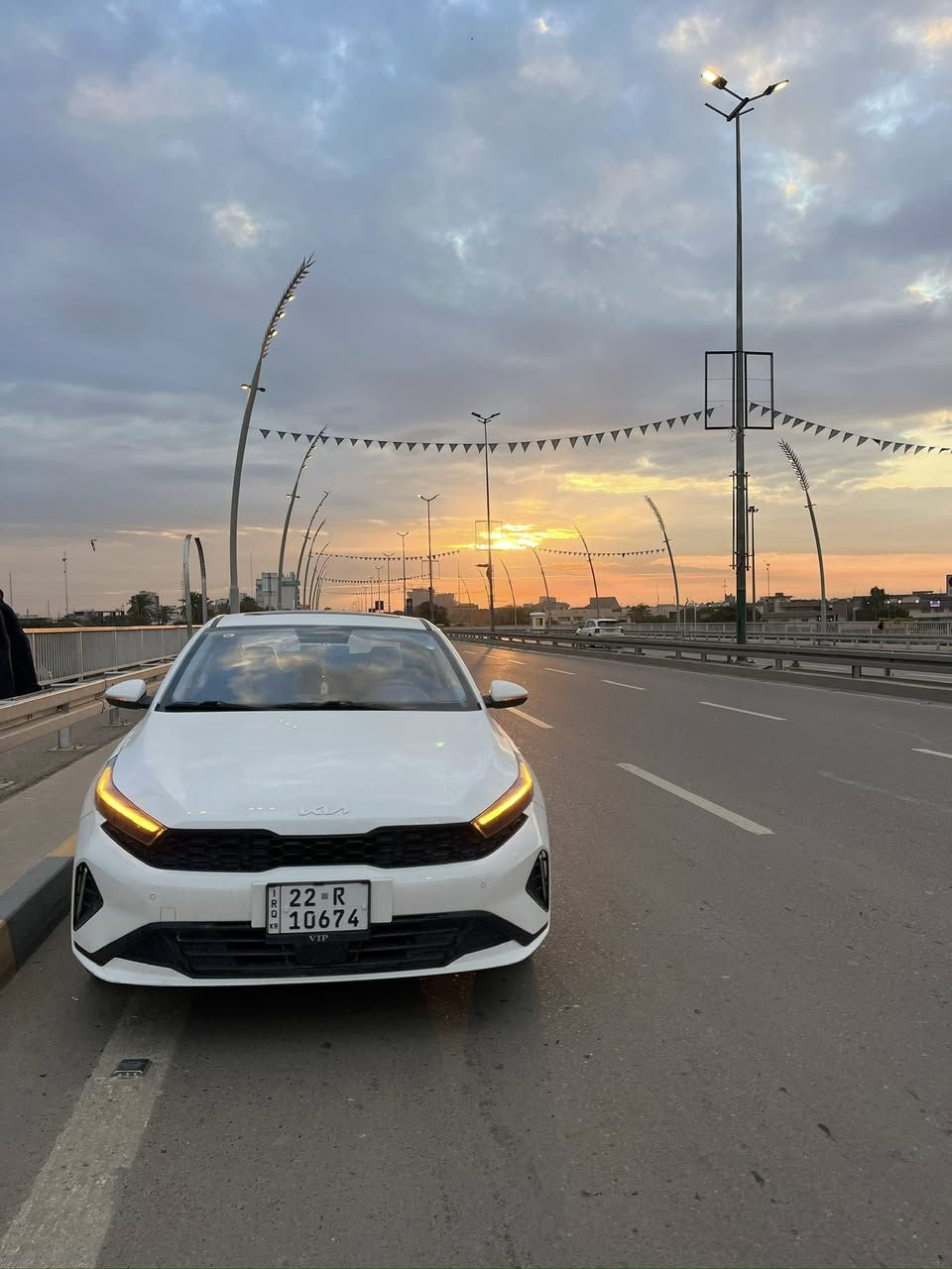 سلام عليكم
رفيقة السفرات والمتعة للبيع ❤️
سيارة k3 موديل 2024 كفالة عامة  
ماشية ٢٦ الف 
رقم اربيل وكالة عامة
كلش مداريها بحيث ما شامة البانزين العادي شتاء وصيف 
دهن افضل نوع من موتل 8100 
سيارة مريحة من عزل ونعومة وشايف كل الخير الي ياخذها
مكانها نجف 
🛑 السعر ١٤٣ وبيها مجال بسيط 
للاستفسار الاتصال : ***********
